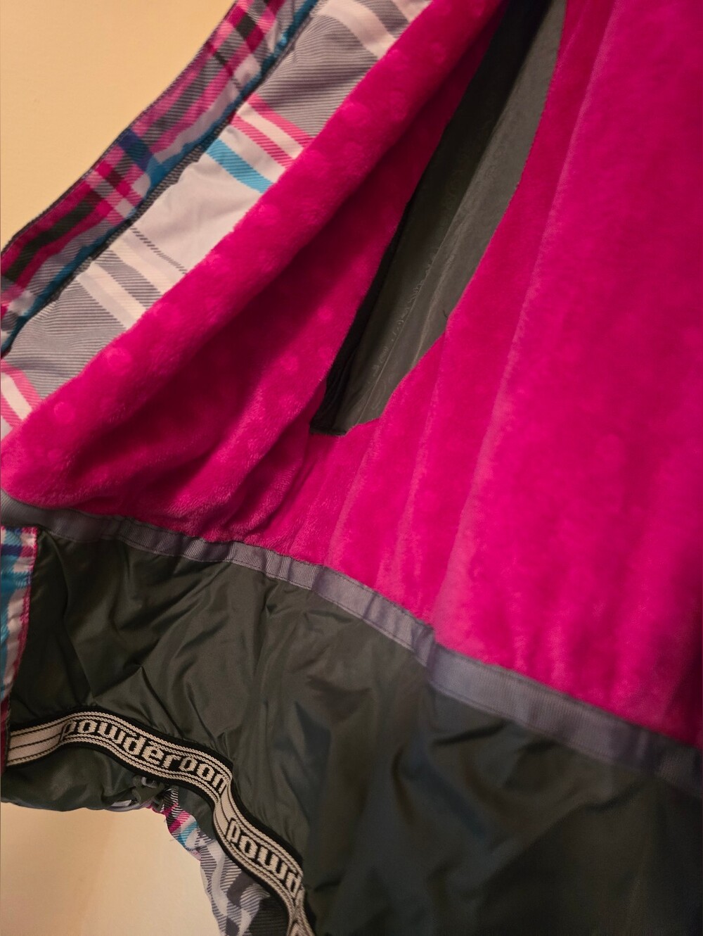 Powder Room Snow Jacket - Picture 4 of 7